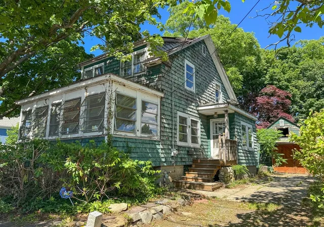 Photo 1 of Sale Pending at 29 Weybosset St, Weymouth, MA 02191 | MLS# 73550590 | Listing updated on 2026-09-16