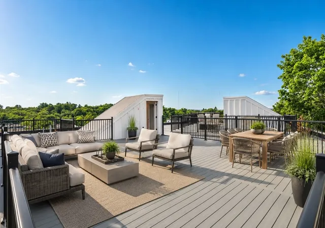 7th image of 416 Langley Rd #6, Newton Center, MA 02459 | MLS# 73551664