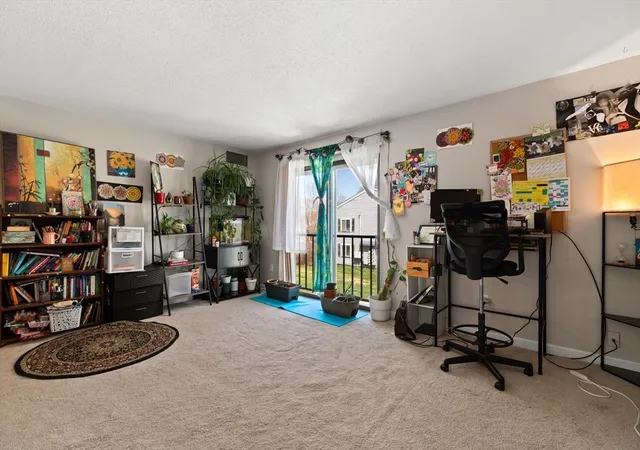 Homes for sale in Natick, MA | 10 Village Green Ln #19, Natick, MA 01760 | MLS# 73509064
