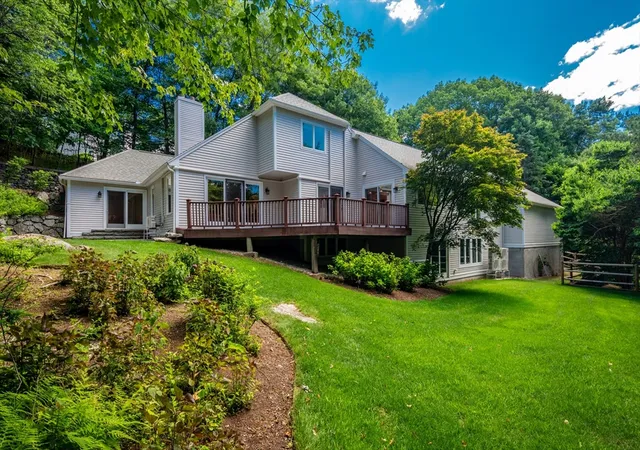 Photo 1 of Single family home for sale at 15 Fieldstone Dr, Winchester, MA 01890 | MLS# 73537676 | Listing updated on 2026-08-06