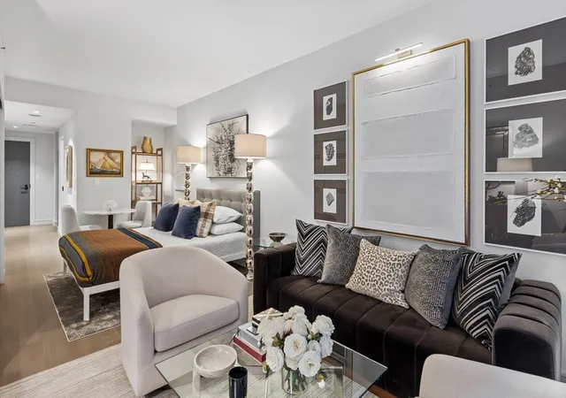 3rd image of 55 Lagrange St #1005, Boston, MA 02116 | MLS# 73532339