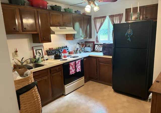 Homes for sale in Amherst, MA | 170 E Hadley Rd #27, Amherst, MA 01002 | MLS# 73536055