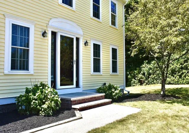 2nd image of 16 Deer Run Road, Kingston, MA 02364 | MLS# 73547022