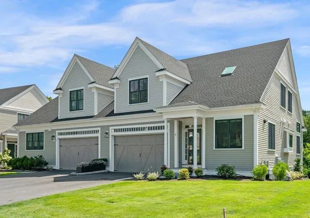 1st image of 4 Talbot Lane, Reading, MA 01867 | MLS# 73559074