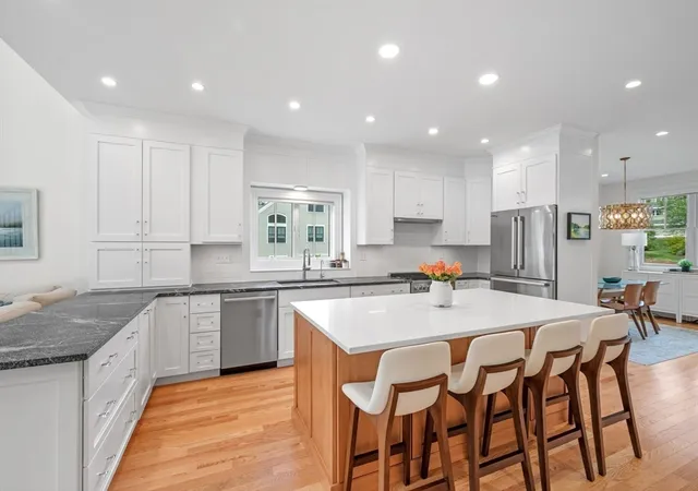 2nd image of 4 Talbot Lane, Reading, MA 01867 | MLS# 73559074