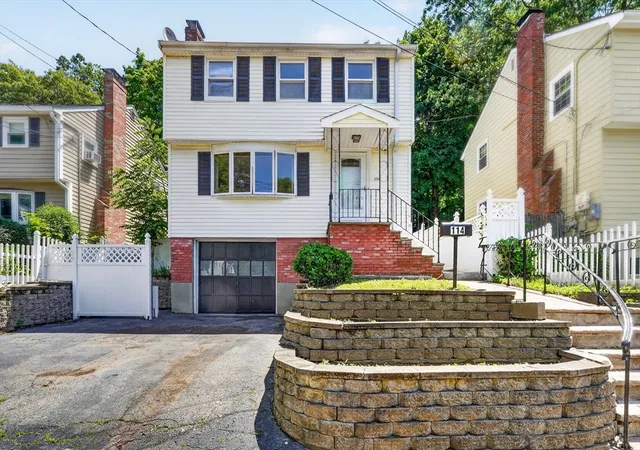 4th image of 114 Glenellen Rd, West Roxbury, MA 02132 | MLS# 73541361