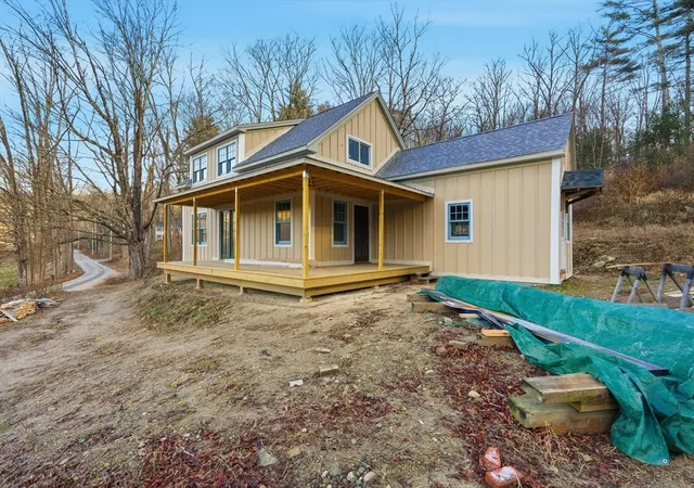 Homes for sale in New Salem, MA | 63 Cooleyville Rd, New Salem, MA 01355 | MLS# 73542870