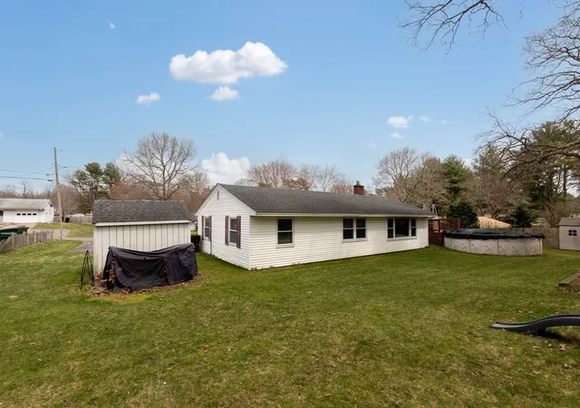 4th image of 17 Ralph Rd, Raynham, MA 02767 | MLS# 73500943