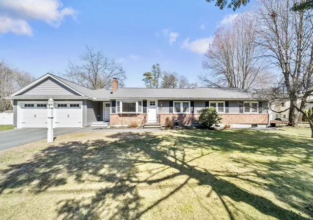 Homes for sale in Wilmington, MA | 178 Woburn St, Wilmington, MA 01887 | MLS# 73532539