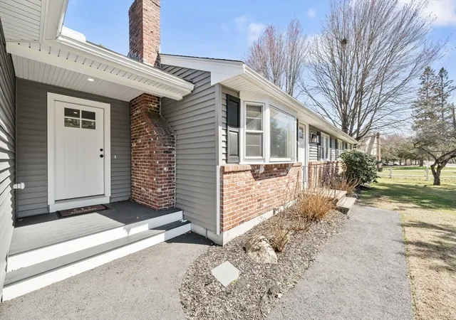 Homes for sale in Wilmington, MA | 178 Woburn St, Wilmington, MA 01887 | MLS# 73532539