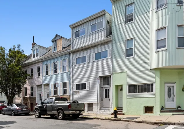 1st image of 192 Lexington St, East Boston, MA 02128 | MLS# 73562684