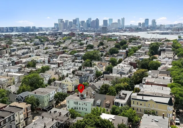 3rd image of 192 Lexington St, East Boston, MA 02128 | MLS# 73562684