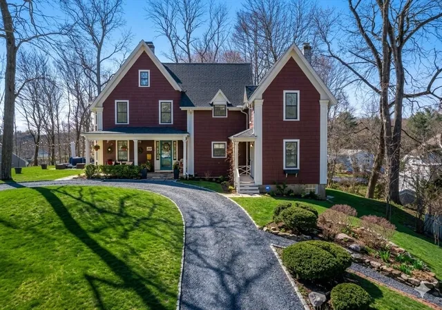 Homes for sale in Wellesley Hills, MA | 40 Kimlo Rd, Wellesley Hills, MA 02481 | MLS# 73533550