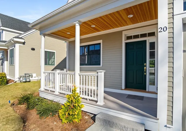 4th image of 20 Talbot Lane #20, Reading, MA 01867 | MLS# 73539158