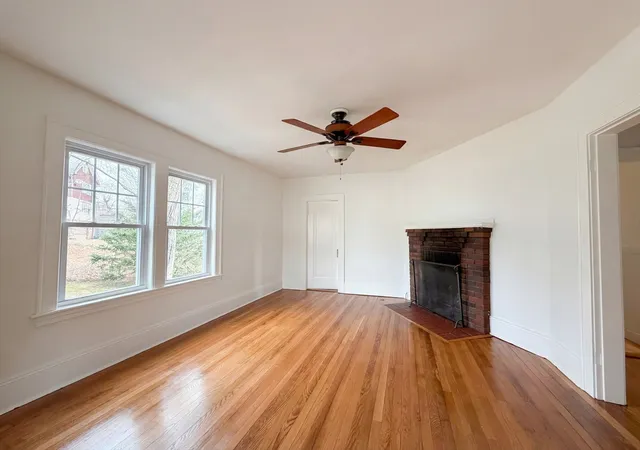 Homes for sale in Worcester, MA | 10 Perrot St, Worcester, MA 01602 | MLS# 73495243