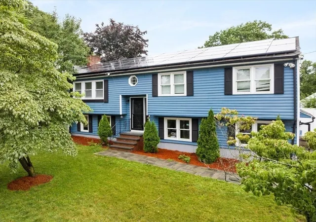 Photo 1 of Single family home for sale at 7 Alyssum, Billerica, MA 01821 | MLS# 73560711 | Listing updated on 2026-08-31