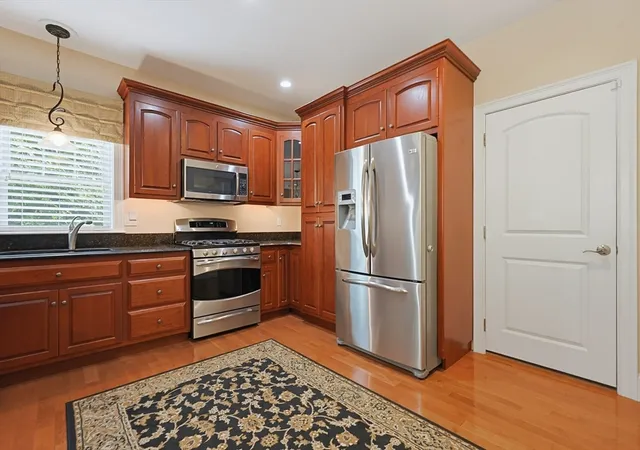 4th image of 7 Walden Wy, Milford, MA 01757