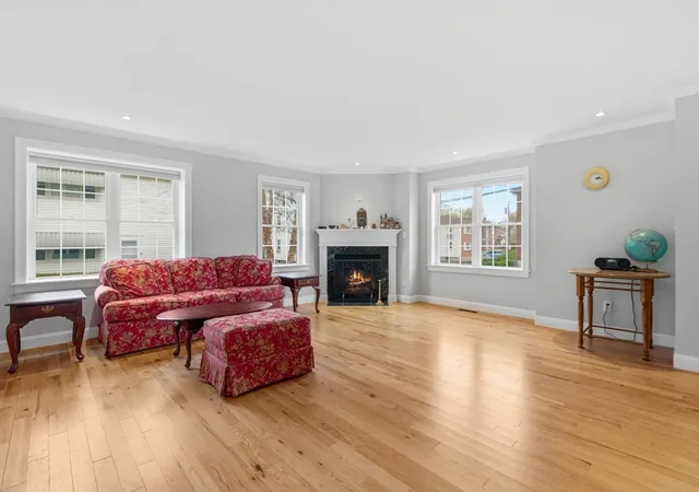 Listing Photo 5 - Condo for sale in building located at 39 French St, Watertown, MA 02472 - Unit #39