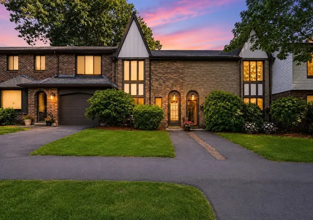 Condo for sale at 23 Cobblestone Ln #23, Worcester, MA 01606 | MLS# 73550396
