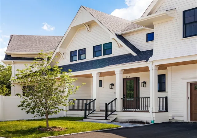 2nd image of 712 Watertown St #712, Newtonville, MA 02460 | MLS# 73546722