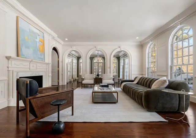 5th image of 200 Pond Road, Wellesley, MA 02482 | MLS# 73329026