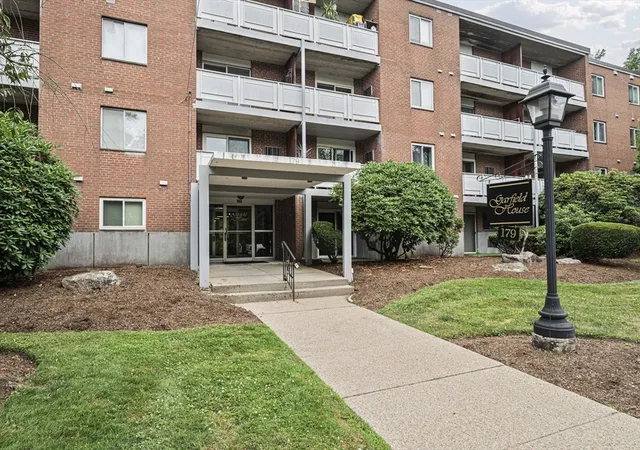 Homes for sale in Quincy, MA | 179 Presidents Ln #3J, Quincy, MA 02169 | MLS# 73546096