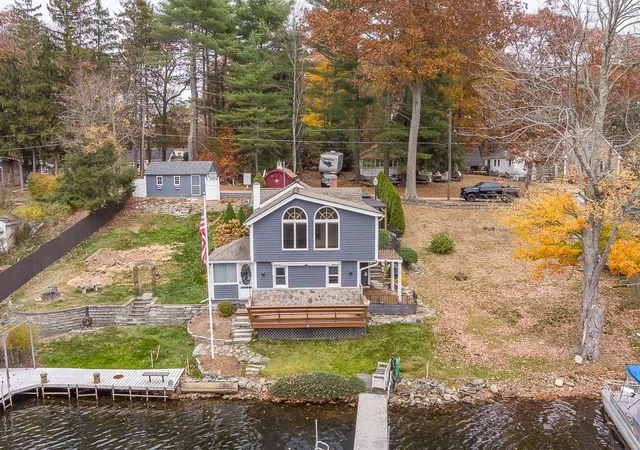 Homes for sale in Charlton, MA | 59 Cranberry Meadow Shore Rd, Charlton, MA 01507 | MLS# 73494385