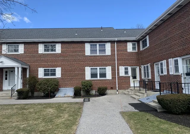 Homes for sale in Lexington, MA | 145 Emerson Gdns Rd, Lexington, MA 02420