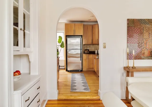 5th image of 66 Walden St #2, Cambridge, MA 02140 | MLS# 73545911