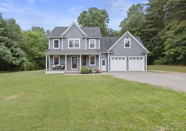 Homes for sale in Thompson, CT | 501 Quaddick Road, Thompson, CT 06277 | MLS# 73539892