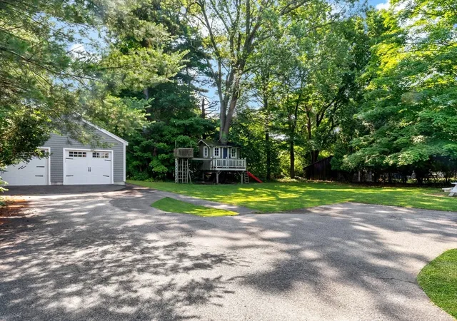3rd image of 1159 Somerset Ave, Dighton, MA 02764 | MLS# 73543749