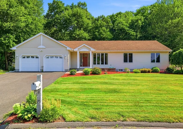 1st image of 142 Oak Knoll Cir, Ludlow, MA 01056 | MLS# 73558832
