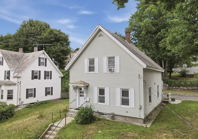 3rd image of 4 Harrison Avenue, Fitchburg, MA 01420 | MLS# 73557124