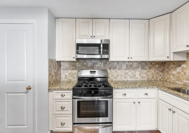 Homes for sale in Arlington, MA | 215 Massachusetts Ave, Arlington, MA 02474
