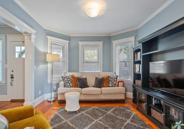 1st image of 24 Barton Street #1, Somerville, MA 02144 | MLS# 73550598