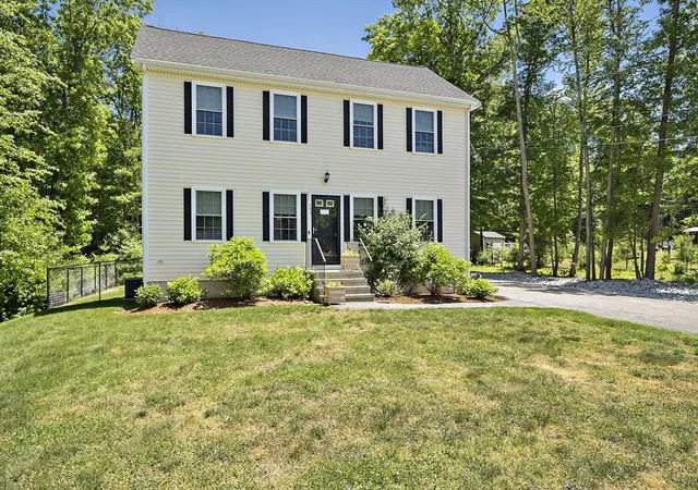 Homes for sale in Holbrook, MA | 354 Sycamore Street, Holbrook, MA 02343 | MLS# 73534234