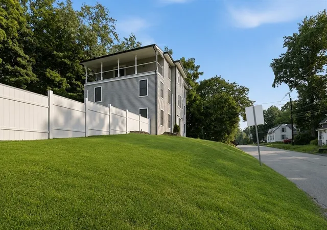 Photo 2 of Single family home for sale at 33 Milford St, Upton, MA 01568 | MLS# 73557408 | Listing updated on 2026-09-18