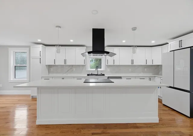 Photo 4 of Single family home for sale at 33 Milford St, Upton, MA 01568 | MLS# 73557408 | Listing updated on 2026-09-18