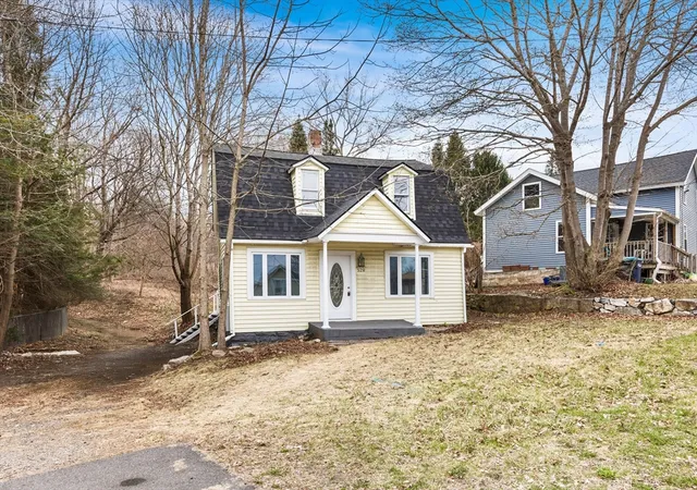 Photo 1 of Single family home for sale at 528 Walker St, Lenox Dale, MA 01242 | MLS# 73559755 | Listing updated on 2026-08-09