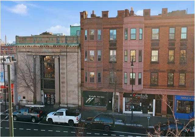 1st image of 1343 Beacon St, Brookline, MA 02446 | MLS# 73561389