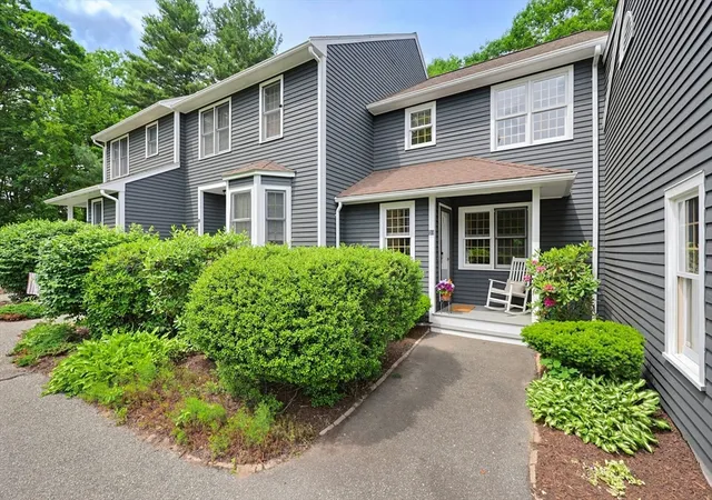 Homes for sale in Milford, MA | 39 Stallbrook Rd #39, Milford, MA 01757 | MLS# 73530760