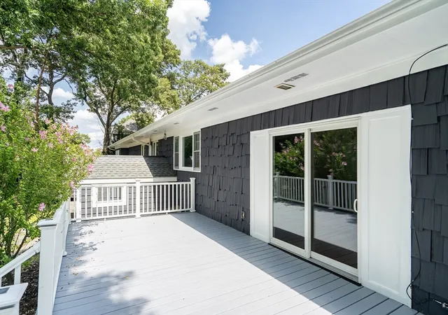 Photo 4 of Single family home for sale at 3 Cathy Rd, Burlington, MA 01803 | MLS# 73562218 | Listing updated on 2026-09-06
