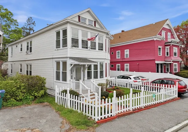 5th image of 38 Third Ave, Lowell, MA 01854 | MLS# 73548903