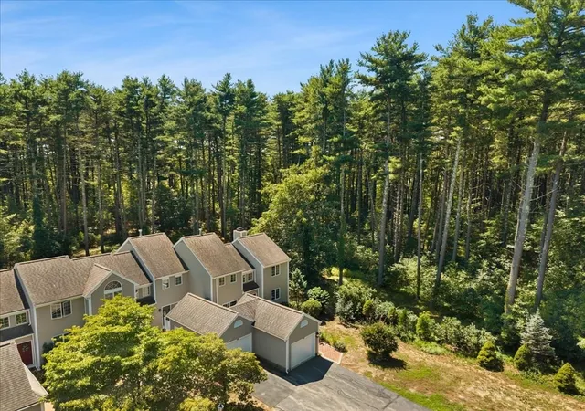 2nd image of 30 Winnecunnet Dr #30, Norton, MA 02766 | MLS# 73564825