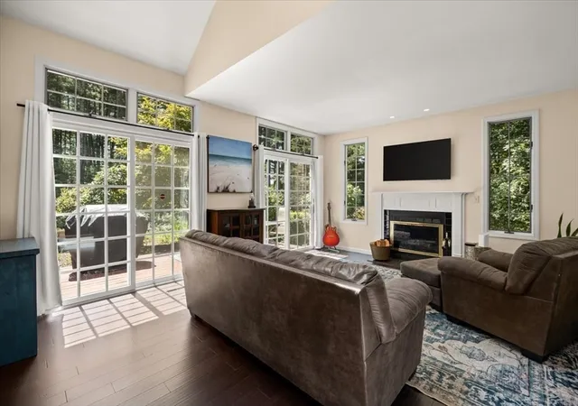 4th image of 30 Winnecunnet Dr #30, Norton, MA 02766 | MLS# 73564825