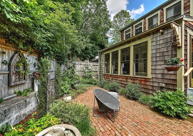 4th image of 26 Bridge St, Warren, RI 02885 | MLS# 73556842