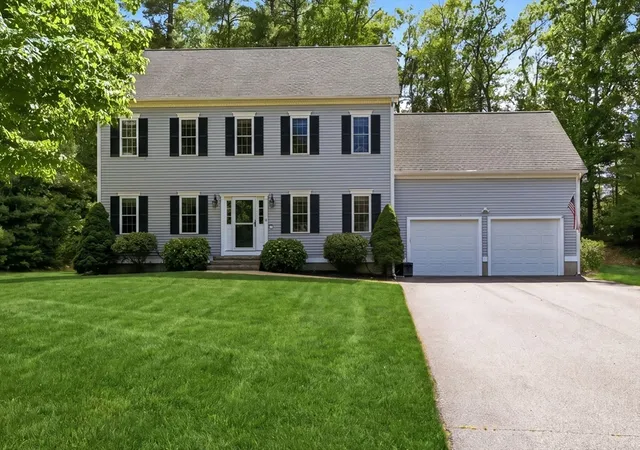 Homes for sale in Plainville, MA | 6 Harness Path, Plainville, MA 02762 | MLS# 73537141