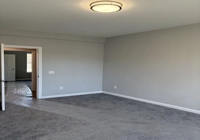 5th image of 184 Avenue C #01, Woonsocket, RI 02895 | MLS# 73554047