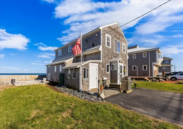 2nd image of 36 Ocean St, Marshfield, MA 02050 | MLS# 73504772