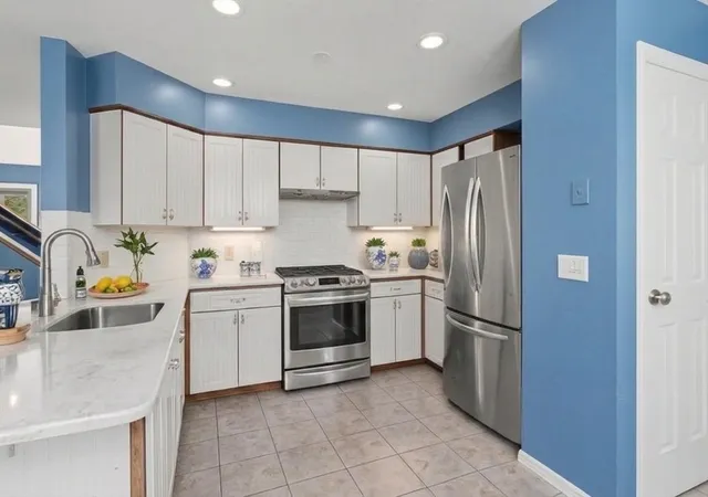 Photo 4 of Sale Pending at 26 Juniper Wood Dr, Haverhill, MA 01832 | MLS# 73560250 | Listing updated on 2026-09-23